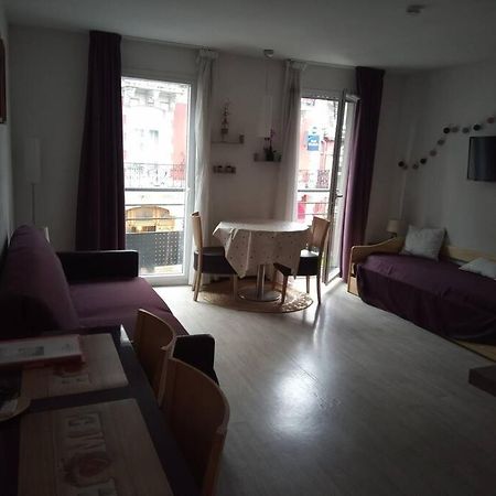 Agreable Studio Familial A Lourdes, Proche Gare Екстер'єр фото