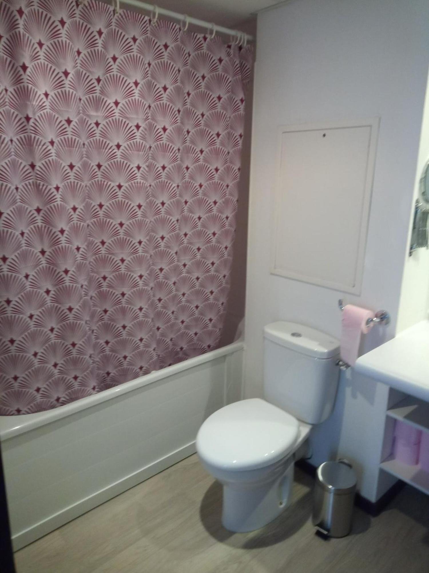 Agreable Studio Familial A Lourdes, Proche Gare Екстер'єр фото